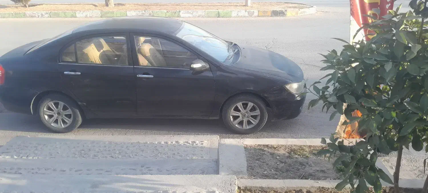 لیفان|خودرو سواری و وانت|نی‌ریز, |دیوار