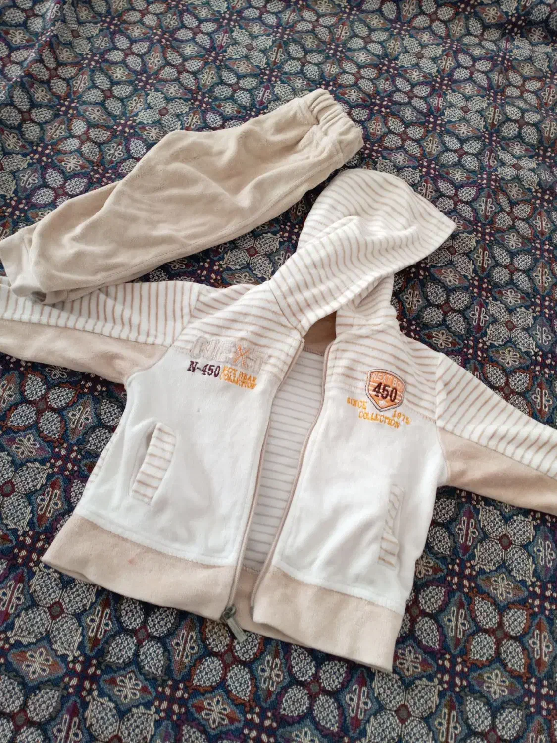 کاپشن سرهمی|کفش و لباس بچه|کاشمر, |دیوار