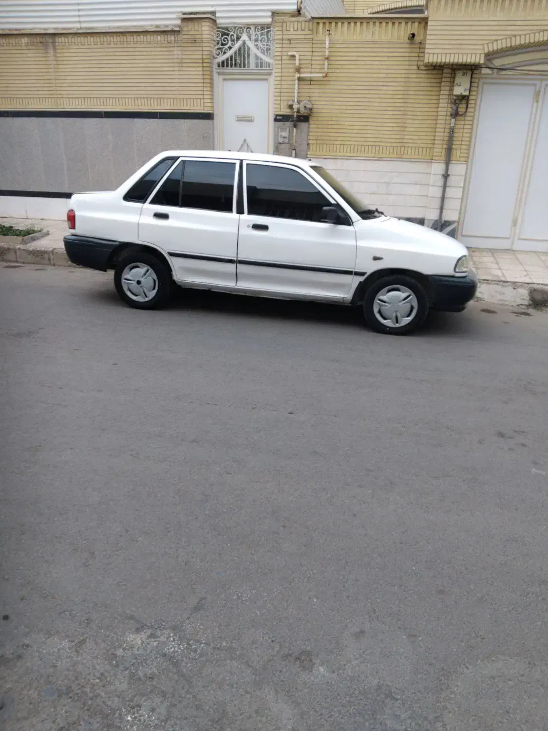 پراید ۸۳|خودرو سواری و وانت|قم, انسجام|دیوار