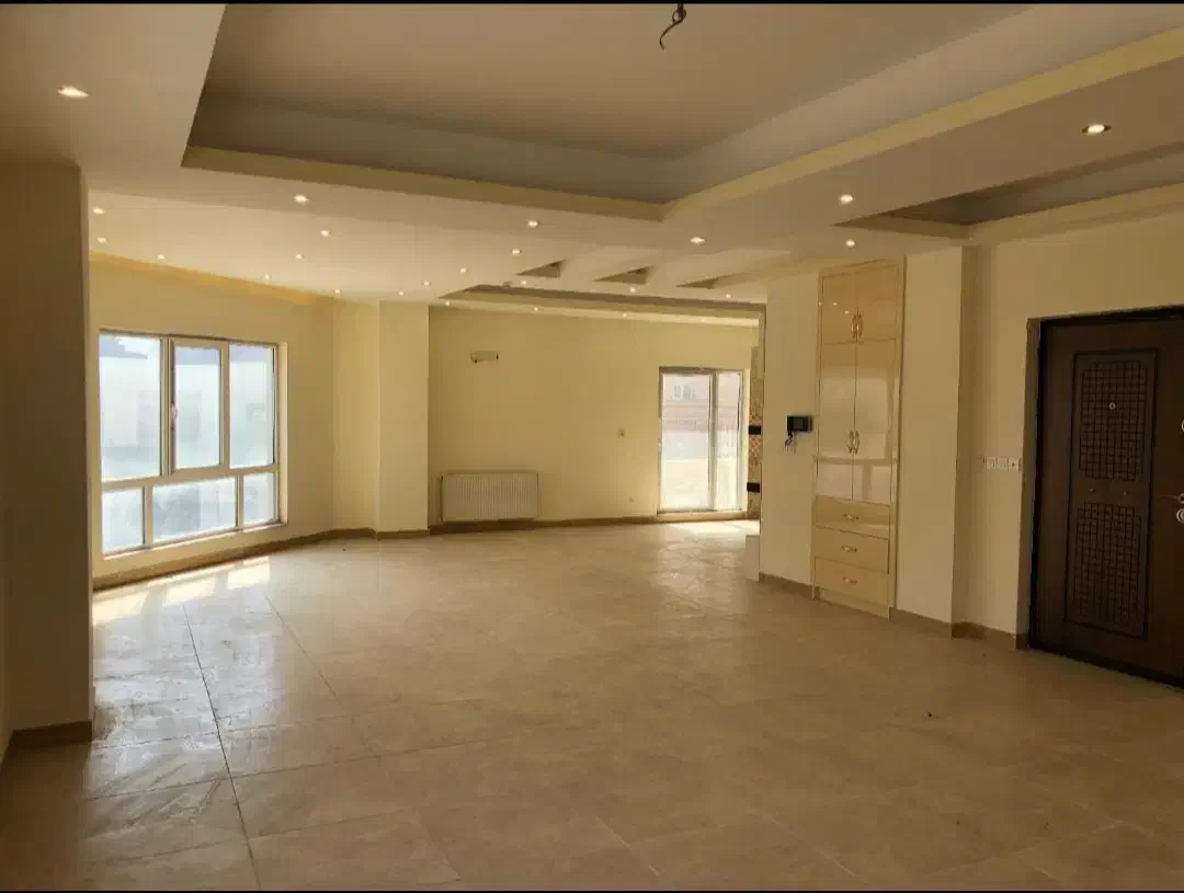 فروش آپارتمان175مترتکواحد 3جهت غرق نور/کلیدنخورده|فروش آپارتمان|بابلسر, |دیوار