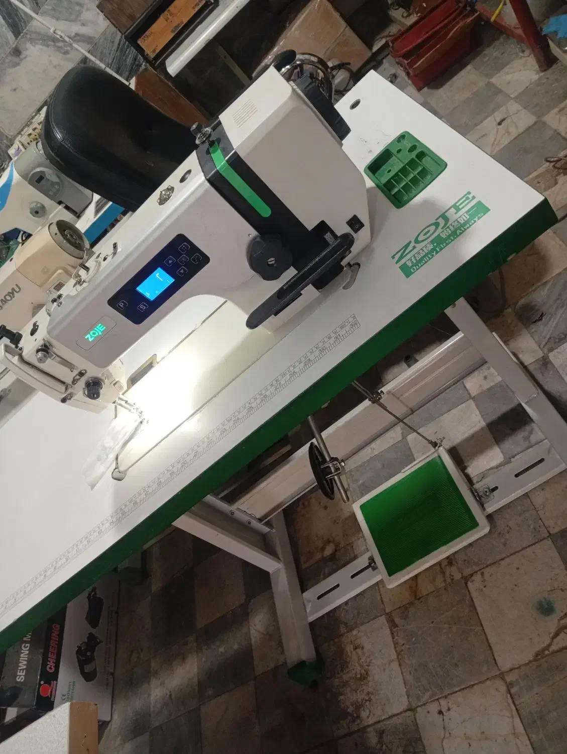 چرخ زوجی نخزن سردوز ۵نخ جک سرخود|چرخ خیاطی و ریسندگی|کرمانشاه, |دیوار