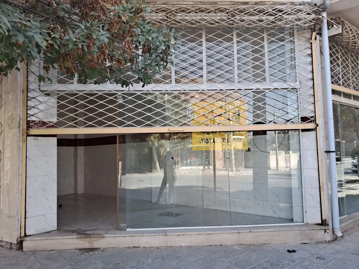 مغازه اجارهی|اجارهٔ مغازه و غرفه|آشخانه, |دیوار