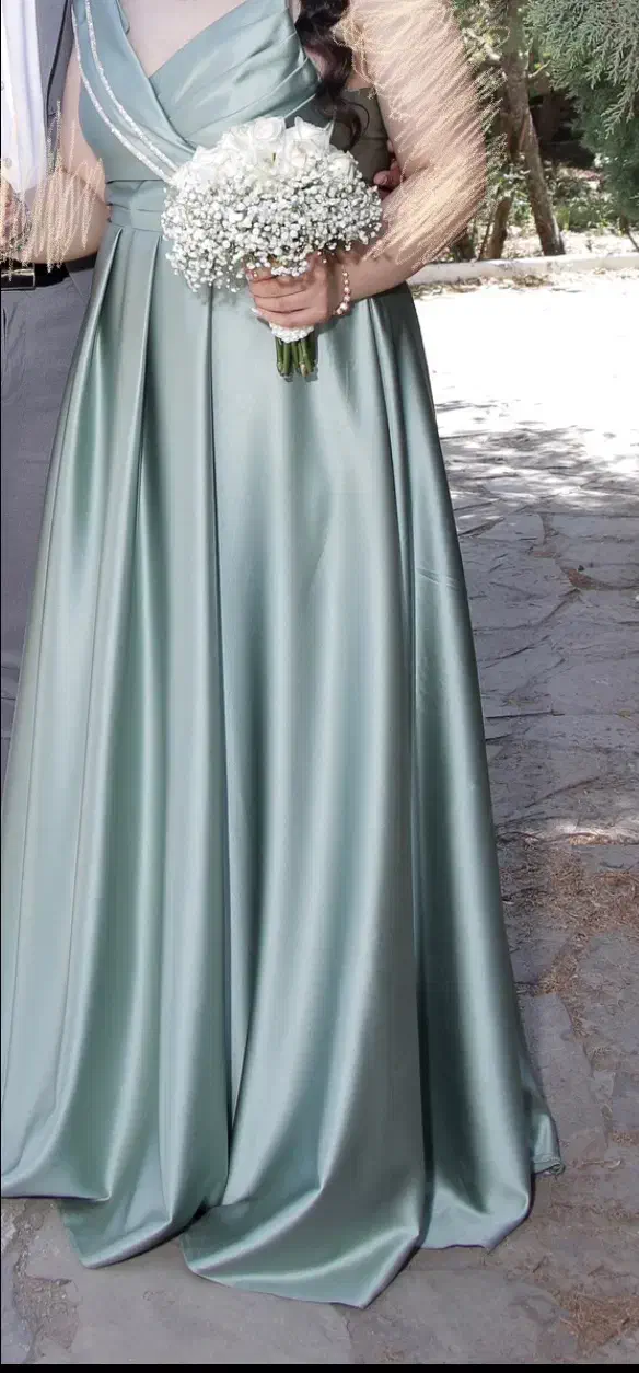 لباس مجلسی|لباس|بوئین زهرا, |دیوار