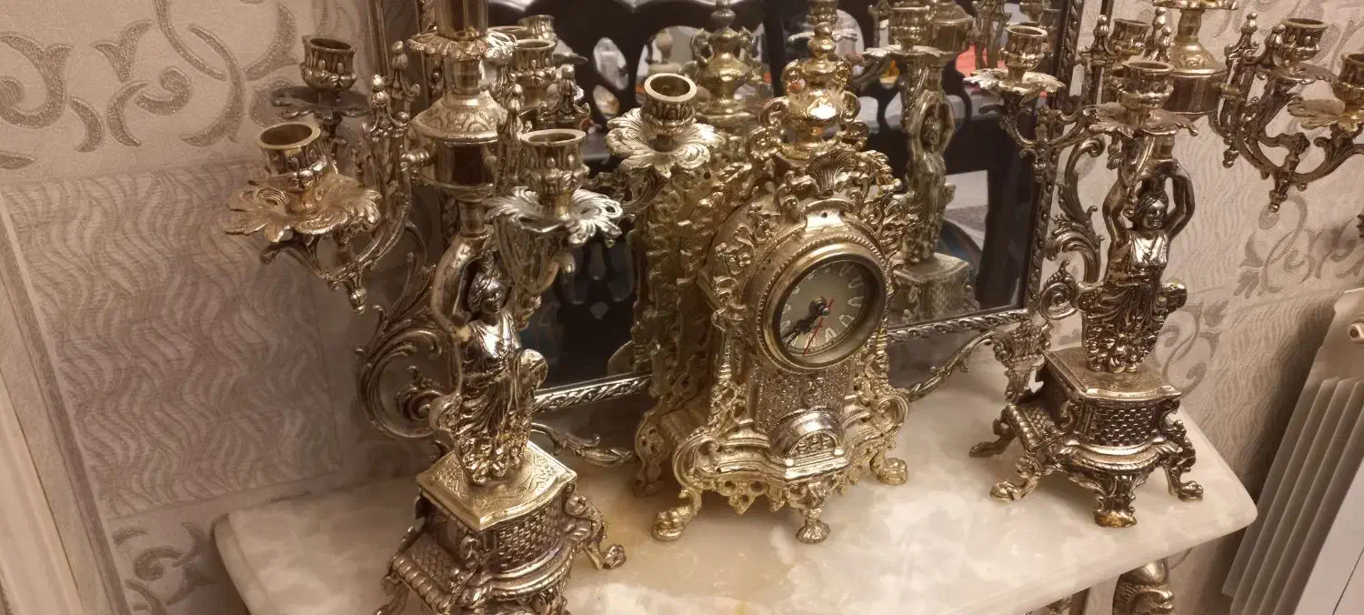 جفت شمعدان ساعت برنز بسیار سنگین قدیمی|صنایع دستی و سایر لوازم تزئینی|تهران, دژکام|دیوار