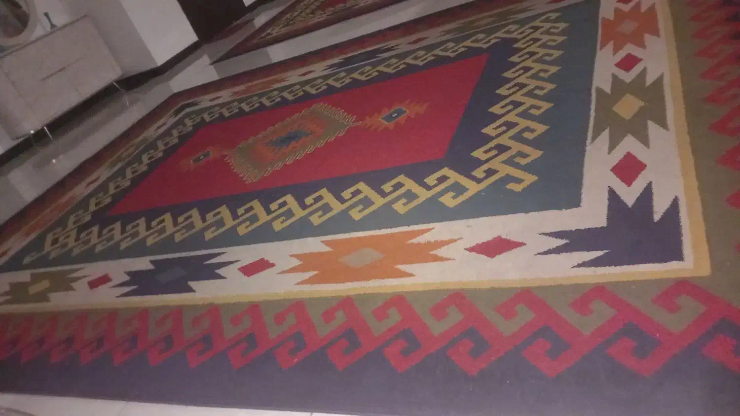 گلیم فرش سنتی  ۱۲متری|فرش|اهواز, کوی باهنر|دیوار