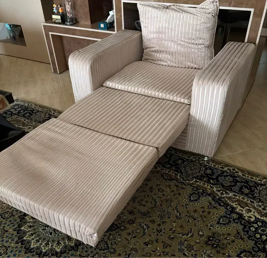 مبل تخت خواب شو|مبلمان خانگی و میز عسلی|اصفهان, آفاران|دیوار