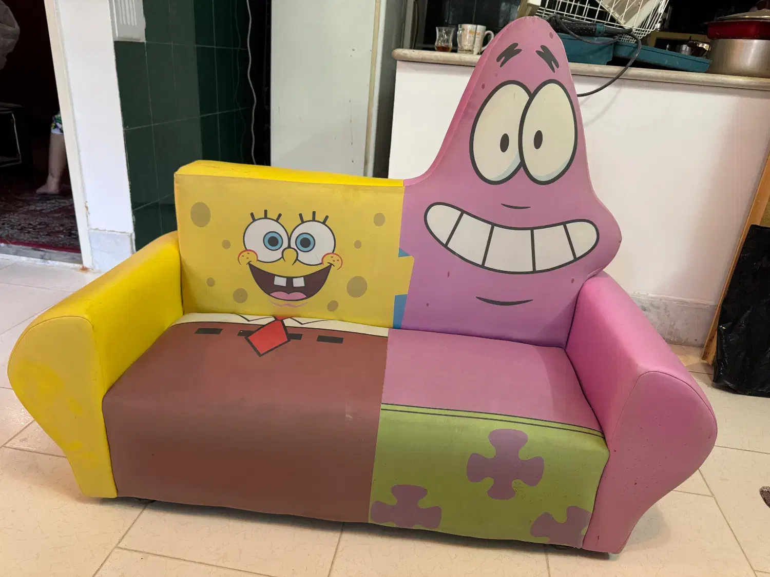 مبل دو نفره کودک|تخت و صندلی بچه|کاشان, امیرکبیر|دیوار