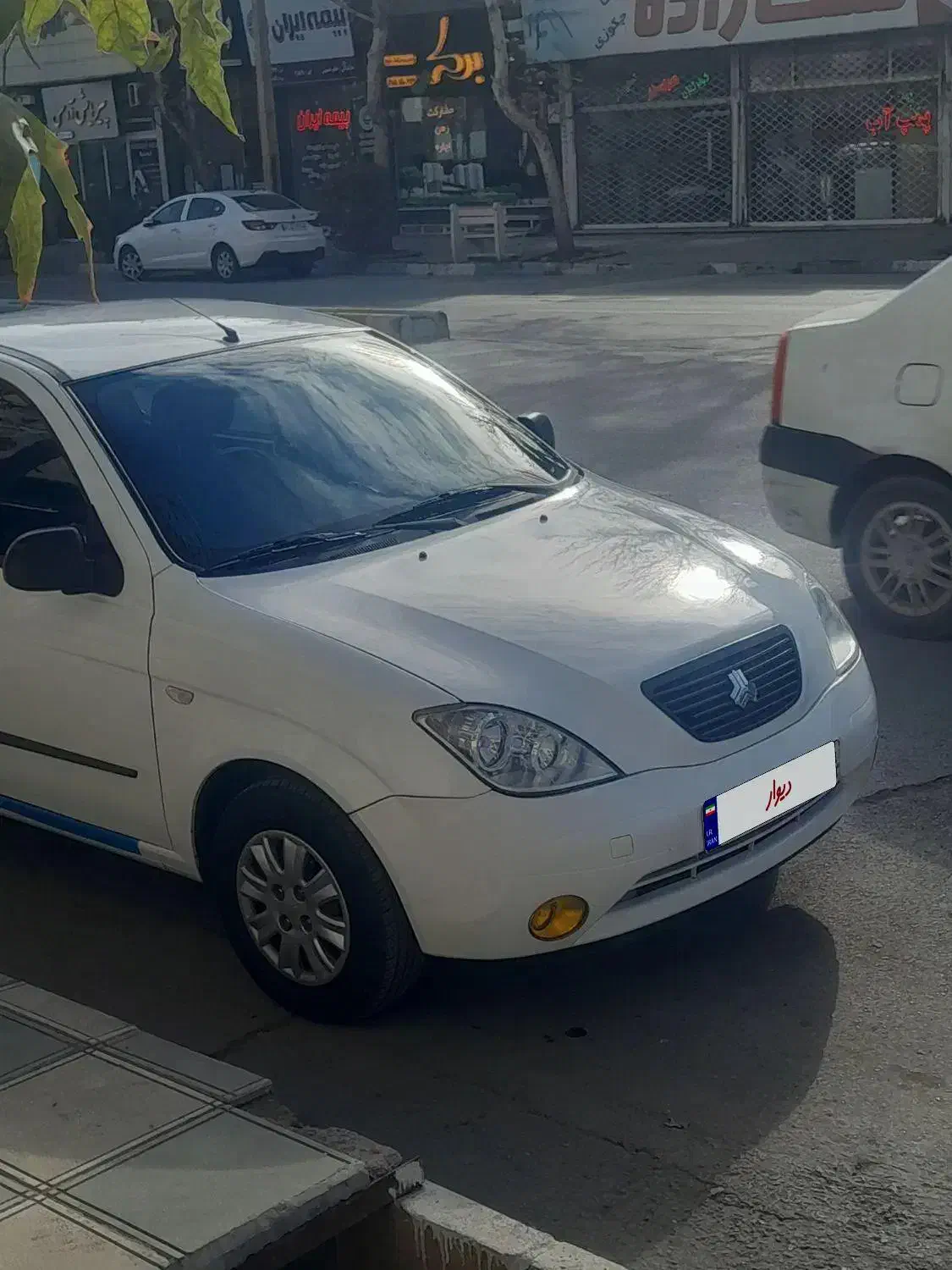 تیباصندوق دارمدل ۹۹|خودرو سواری و وانت|نیشابور, شهرک اندیشه|دیوار