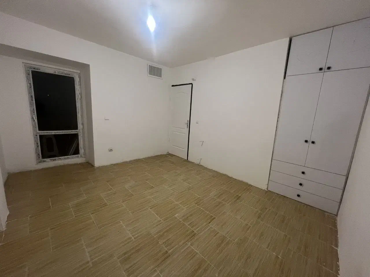 واحد فول/۸۰متری/خوش نقشه/با پارکینگ و آسانسور|فروش آپارتمان|هشتگرد, فاز ۷ مهستان|دیوار