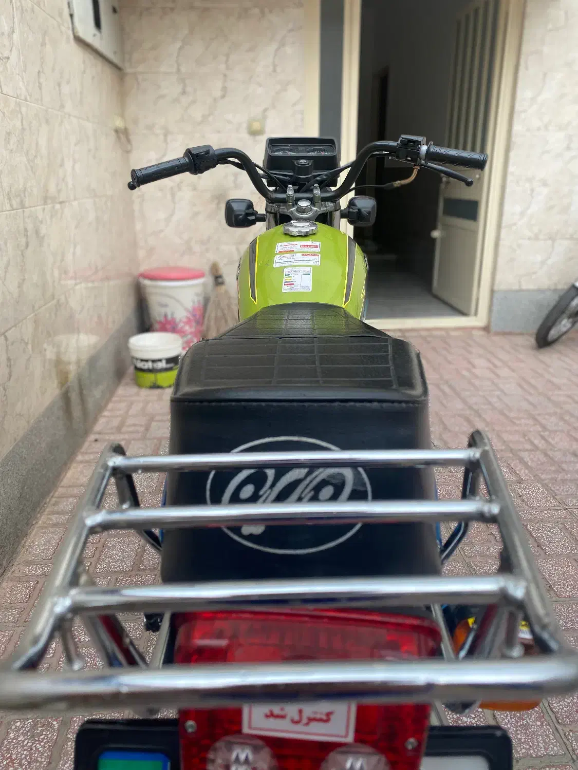 هندا ۱۲۵ عروسک|موتورسیکلت|مشکیندشت, |دیوار