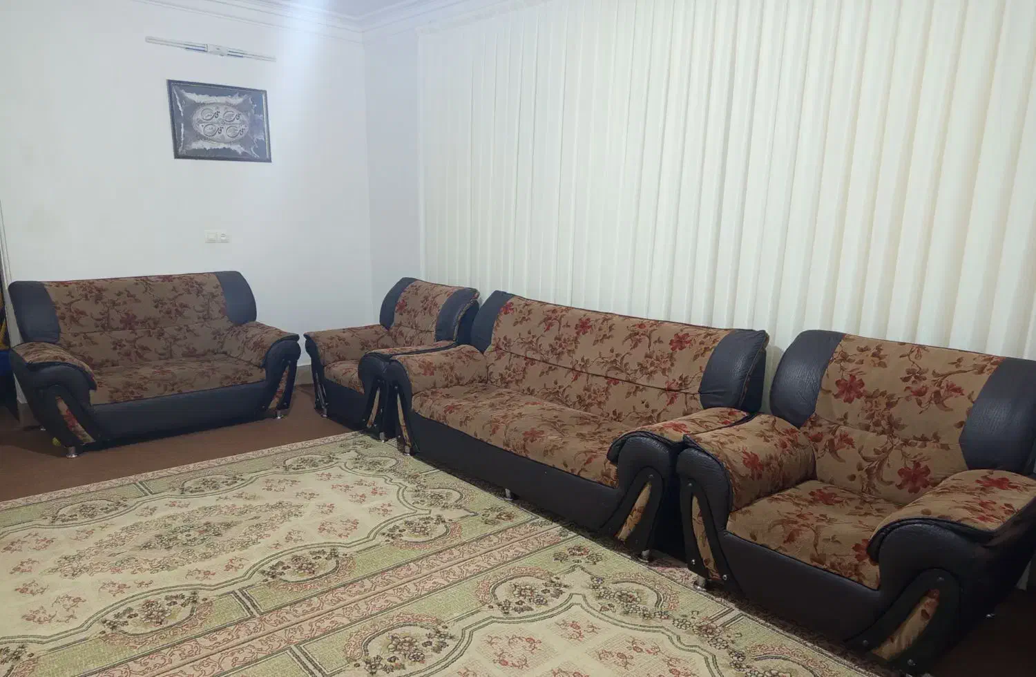 مبل تهران 7نفره پارگی کمی دارد بدون عسلی|مبلمان خانگی و میز عسلی|تربت جام, یحیی آباد|دیوار