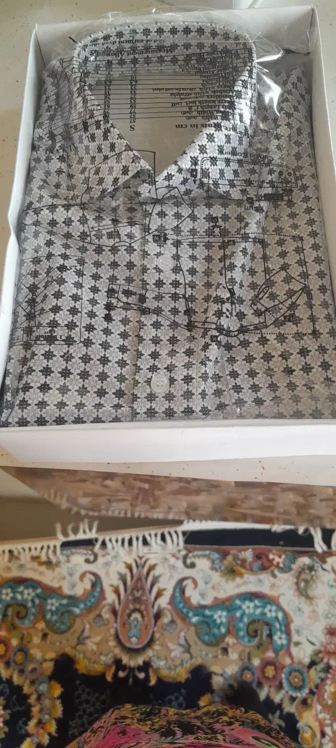 پیراهن مردانه|لباس|زنجان, |دیوار