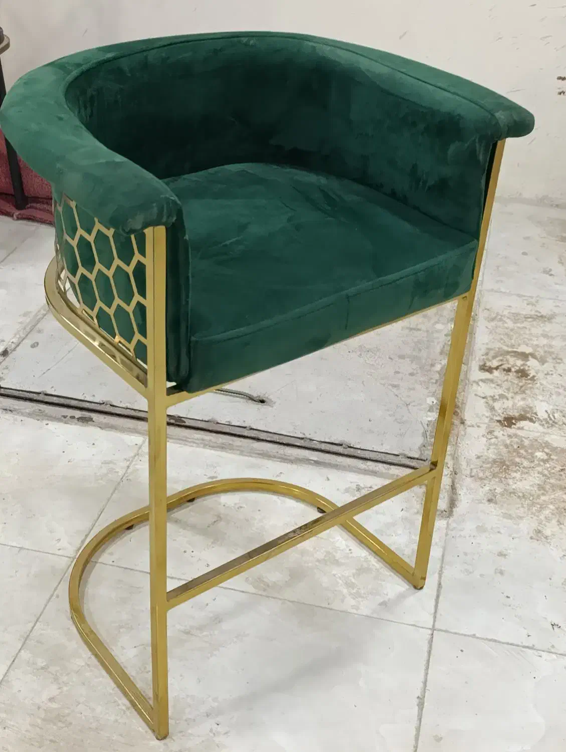 صندلی اپنی کاملا سالم|صندلی و نیمکت|همدان, |دیوار