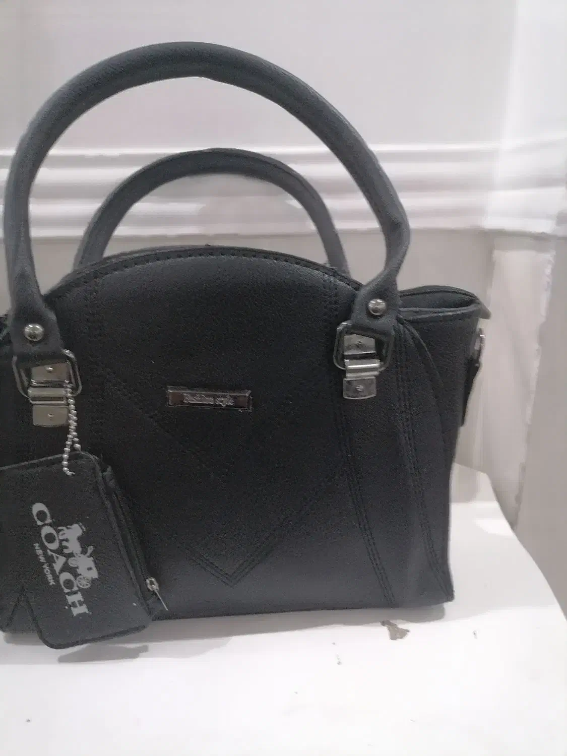 کیف|کیف، کفش، کمربند|خورموج, |دیوار