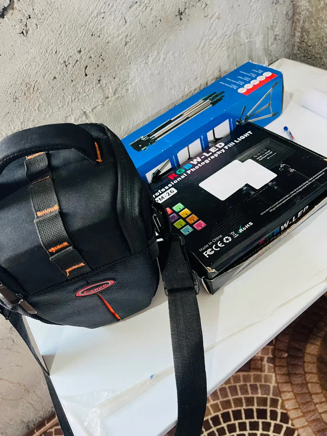 وسایل جانبی دوربین،سافت لایت،سه پایه،کیف|دوربین عکاسی و فیلم‌برداری|میناب, |دیوار