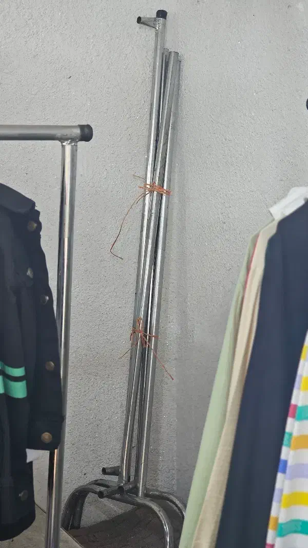 فروش رگال لباس (نو و کار کرده)|بندرخت و رختآویز|فومن, |دیوار