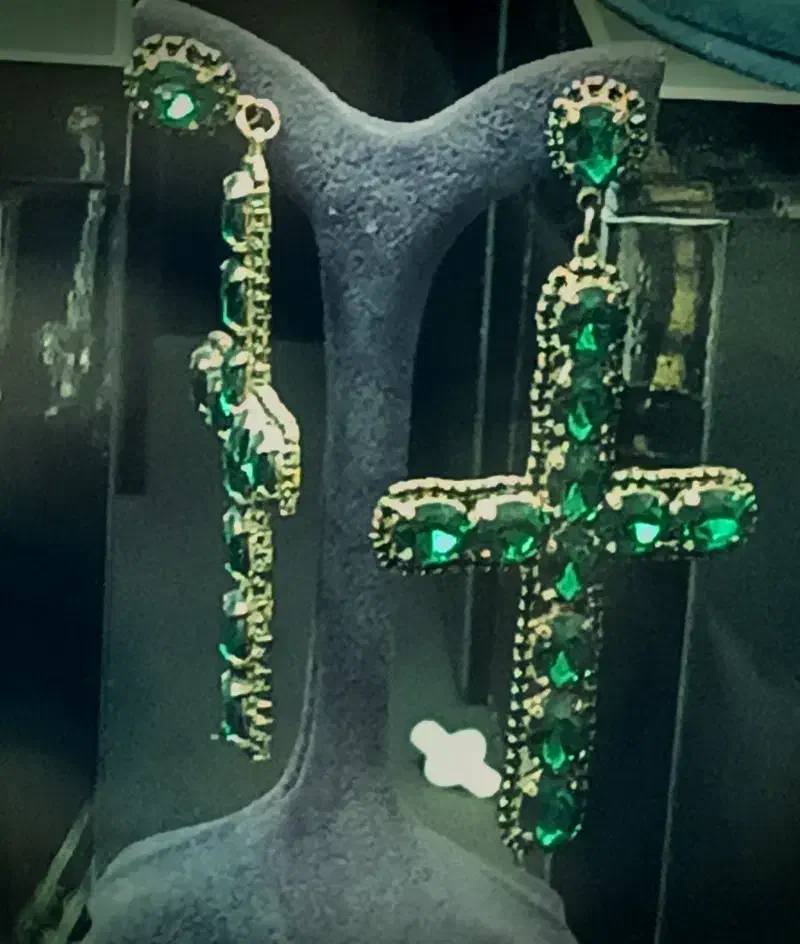 گوشواره سلطنتی با سنگ های مصری اصل|بدلیجات|کرج, عظیمیه|دیوار