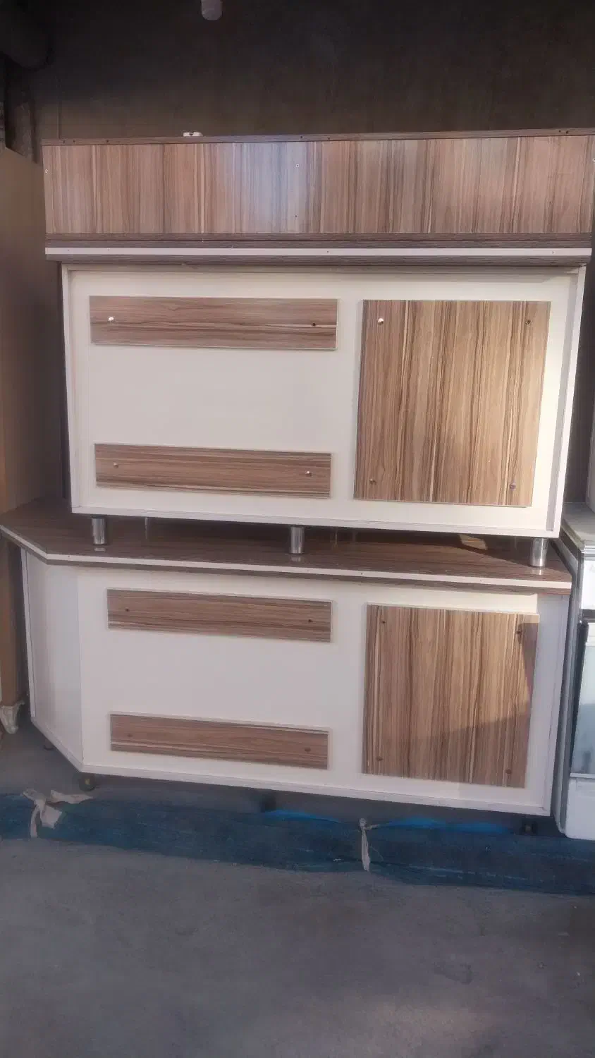 میز‌ پیشخوان‌ومدیریت|دفتر کار|سلماس, |دیوار