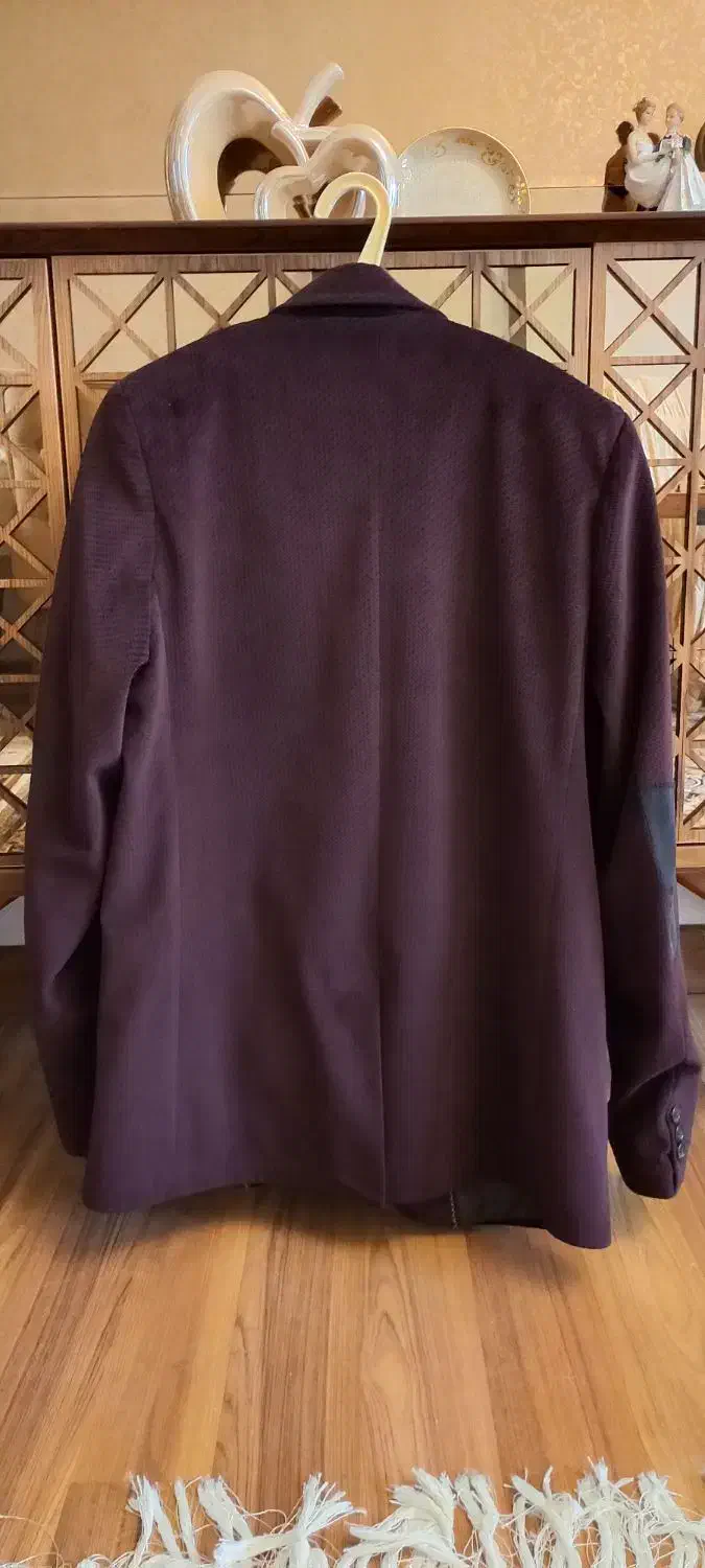 کت مخملی|لباس|جلفا, |دیوار