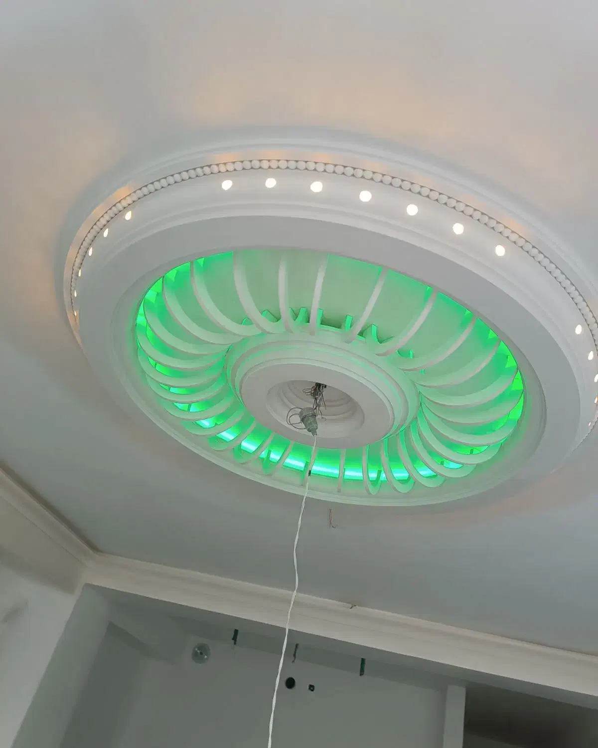 گچکاری سفید کاری|خدمات پیشه و مهارت|ایلخچی, |دیوار