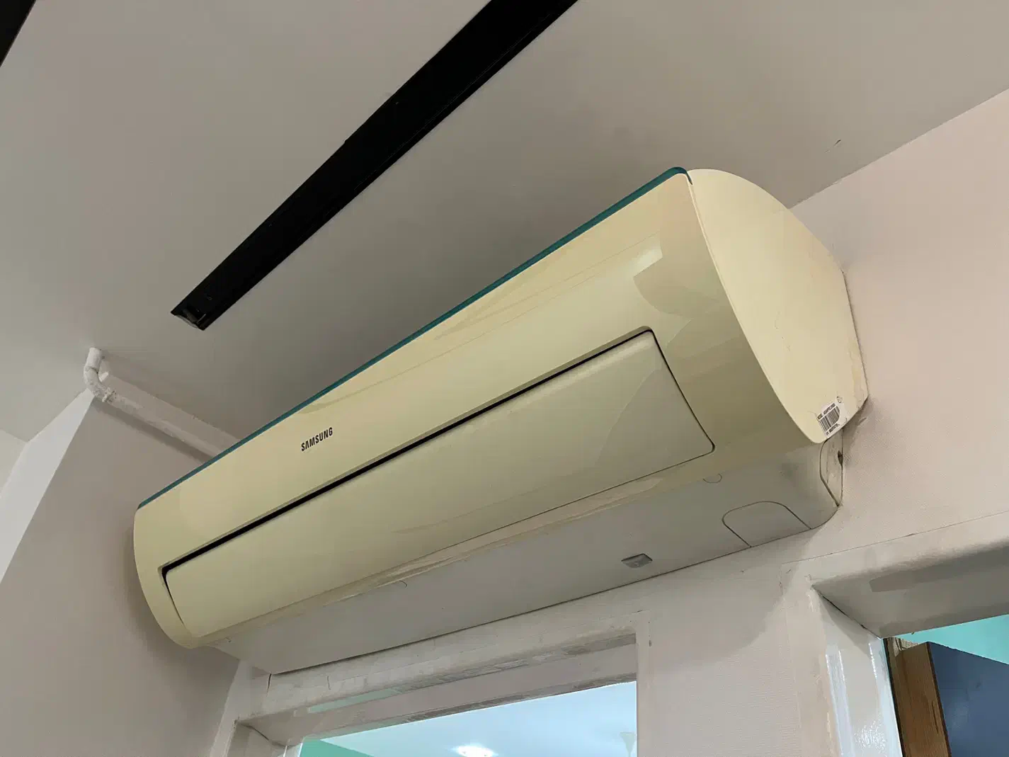 کولر اسپیلت۲۴۰۰۰سامسونگ اصلی|کولر گازی و فن‌کوئل|رشت, باهنر|دیوار