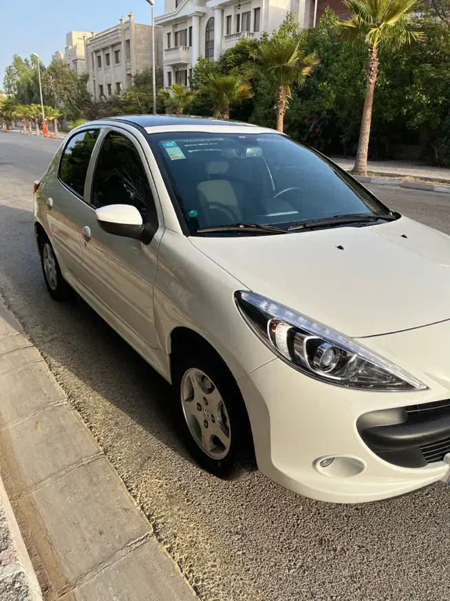 ۲۰۷ اتومات سقف پانا مدل ۱۴۰۳|خودرو سواری و وانت|کیش, |دیوار