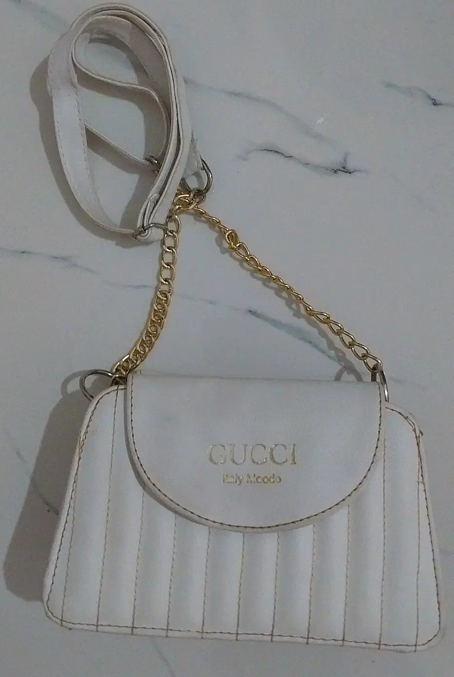 کیف|کیف، کفش، کمربند|گنبد کاووس, |دیوار