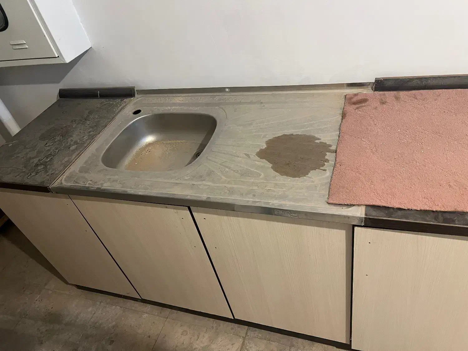 کابینت زمینی در حد نو|مصالح و تجهیزات ساختمان|تربت‌حیدریه, شهرک ولیعصر|دیوار