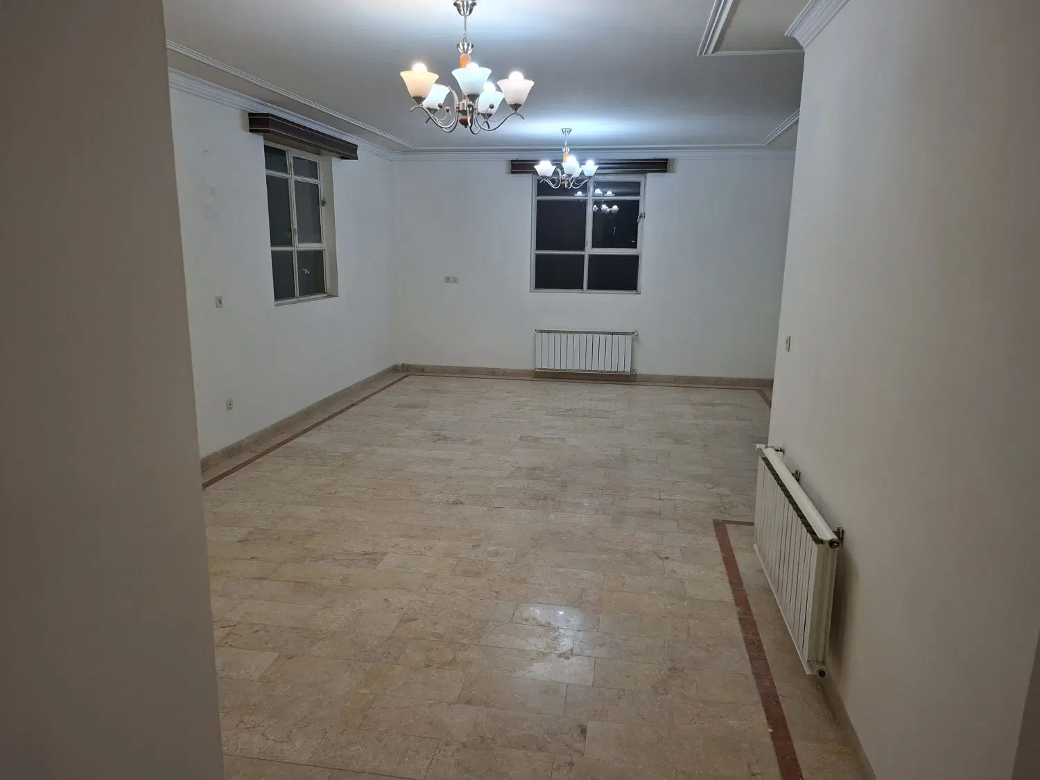 اپارتمان ۱۱۰ متری  تاپ لوکیشن صفائیه|اجارهٔ آپارتمان|یزد, |دیوار