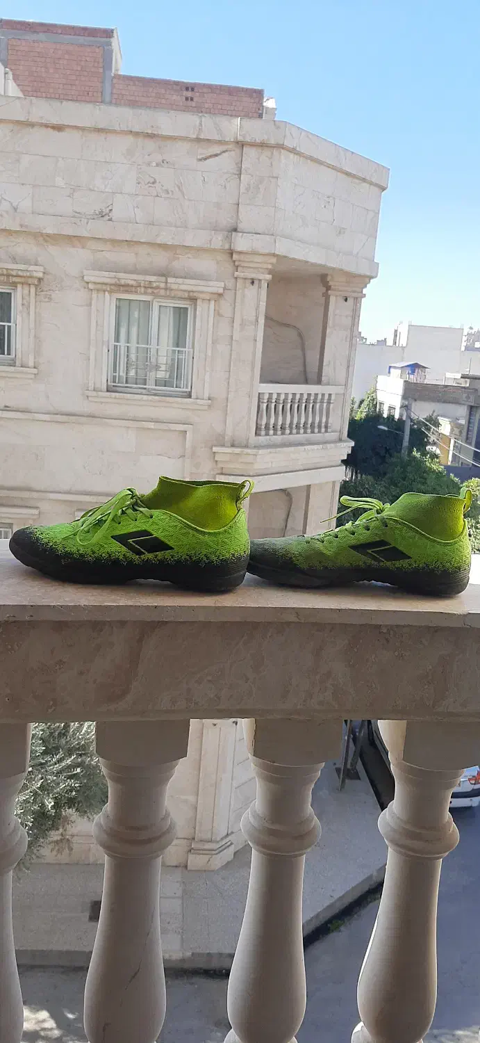 کتونی استوک|کیف، کفش، کمربند|گنبد کاووس, |دیوار