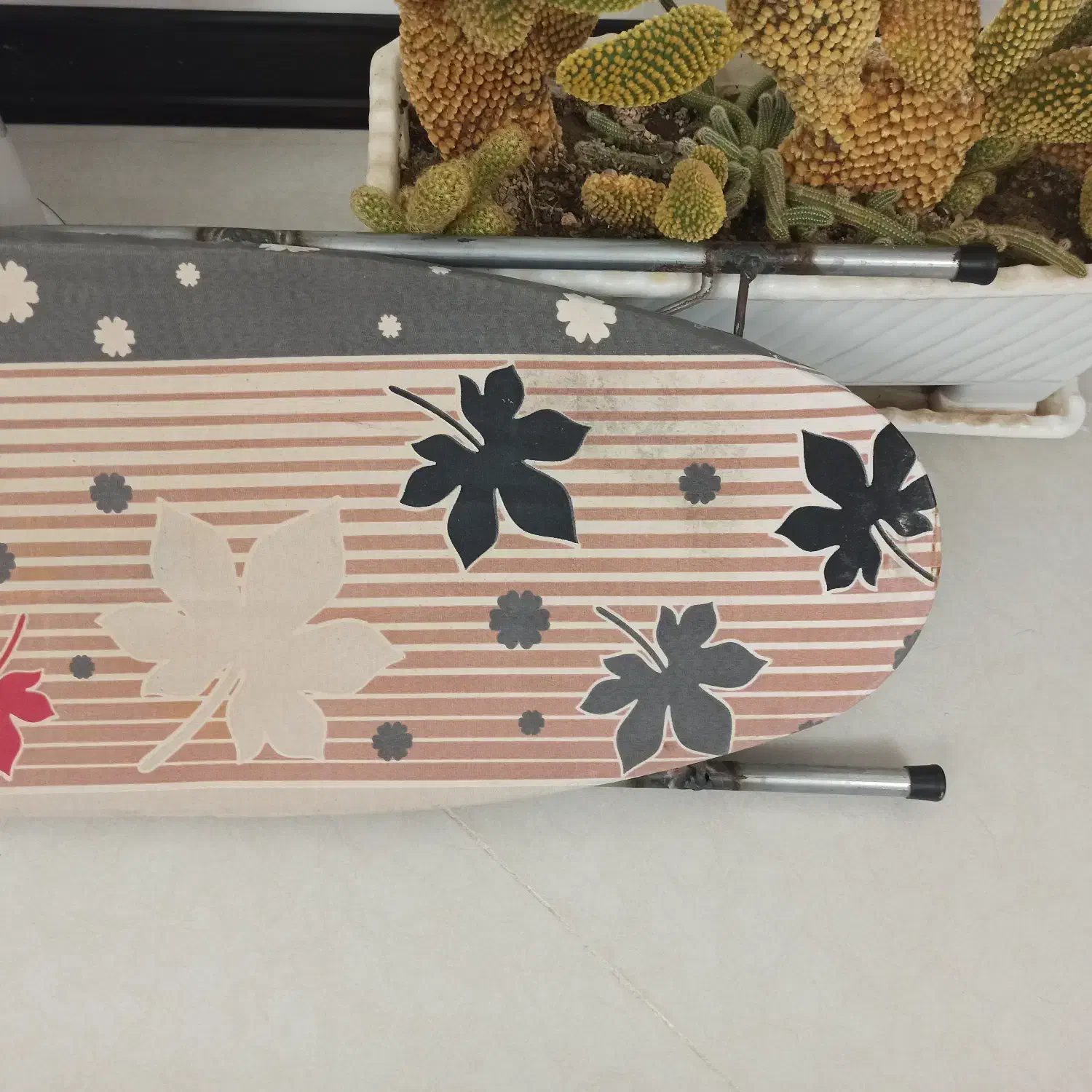 میز اتو خانگی|اتو و لوازم اتو|مهاباد (آذربایجان غربی), |دیوار