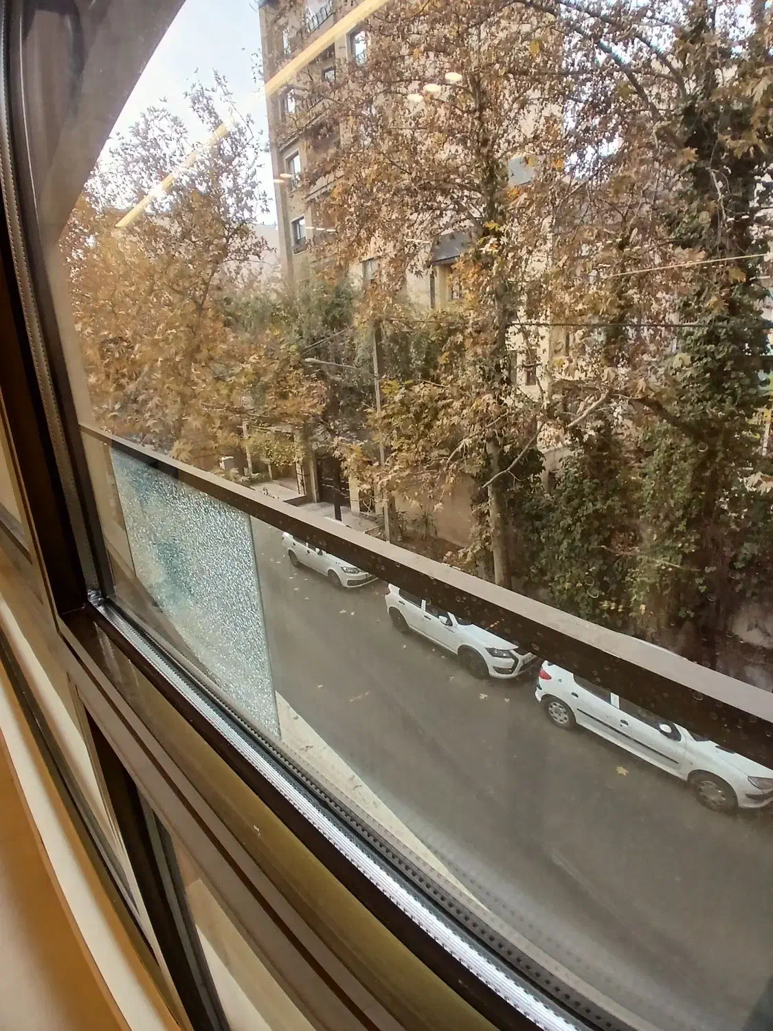 زعفرانیه ۲۴۰متر ۳خواب