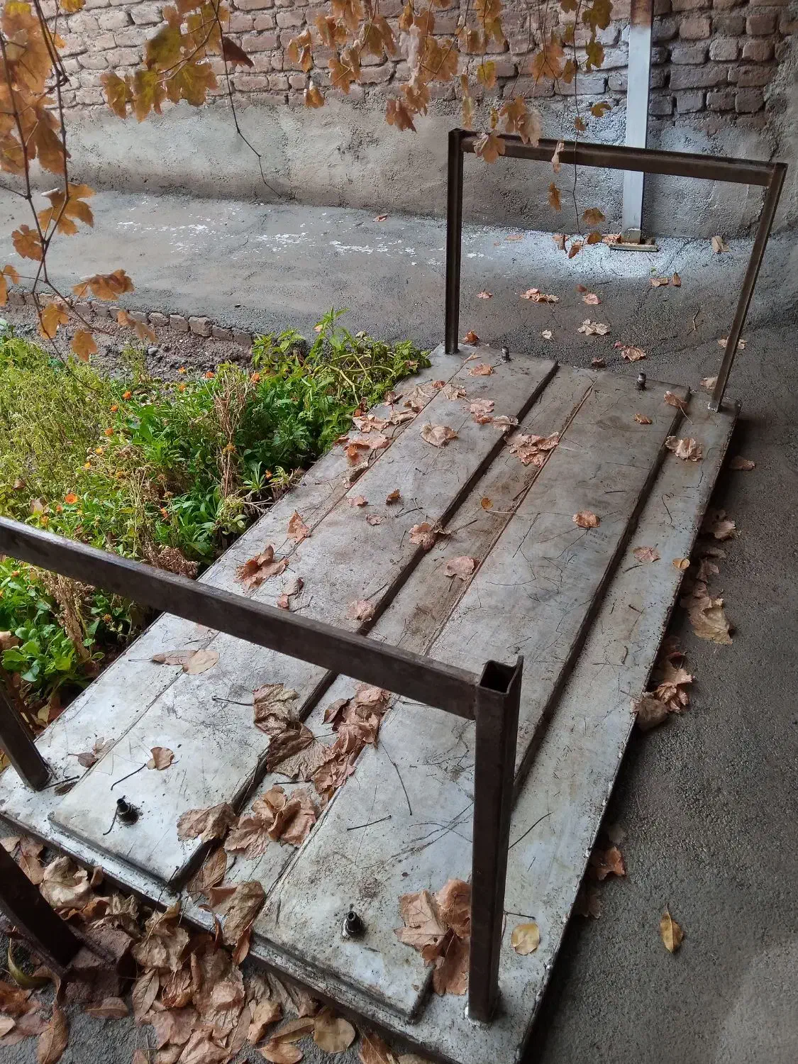 میزآهنی دو جداره|میز تحریر و کامپیوتر|کشکسرای, |دیوار