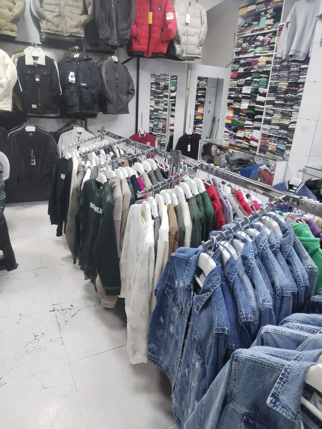 واگزاری پوشاک|فروشگاه و مغازه|کرمان, |دیوار