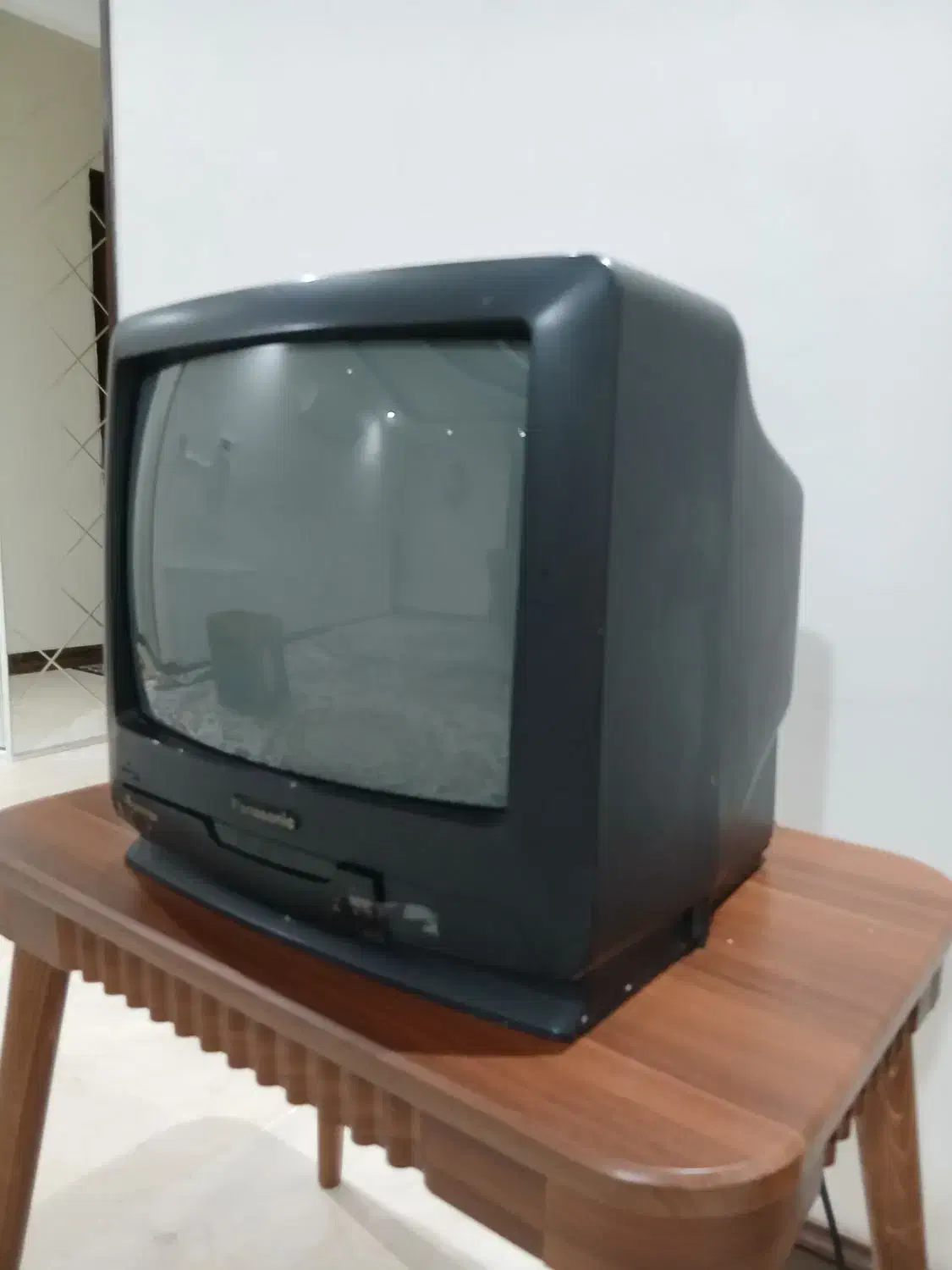 تلویزیونpanasonic14اینچ اصل|تلویزیون و پروژکتور|تهران, شهرک فرهنگیان|دیوار