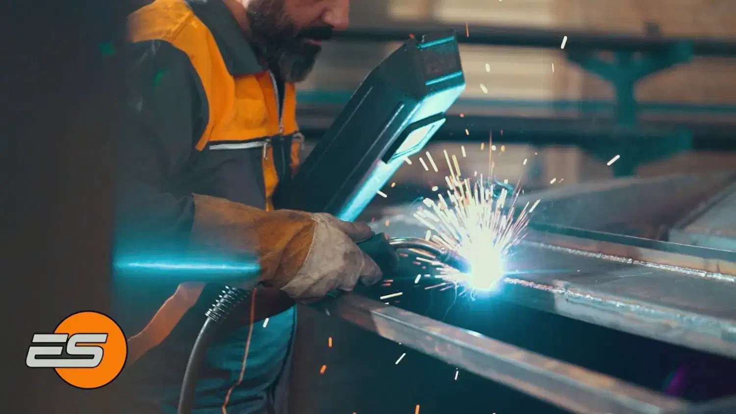 استخدام جوشکار،رنگ زن کوره و نیروی ساده|استخدام صنعتی، فنی، مهندسی|اشکذر, |دیوار