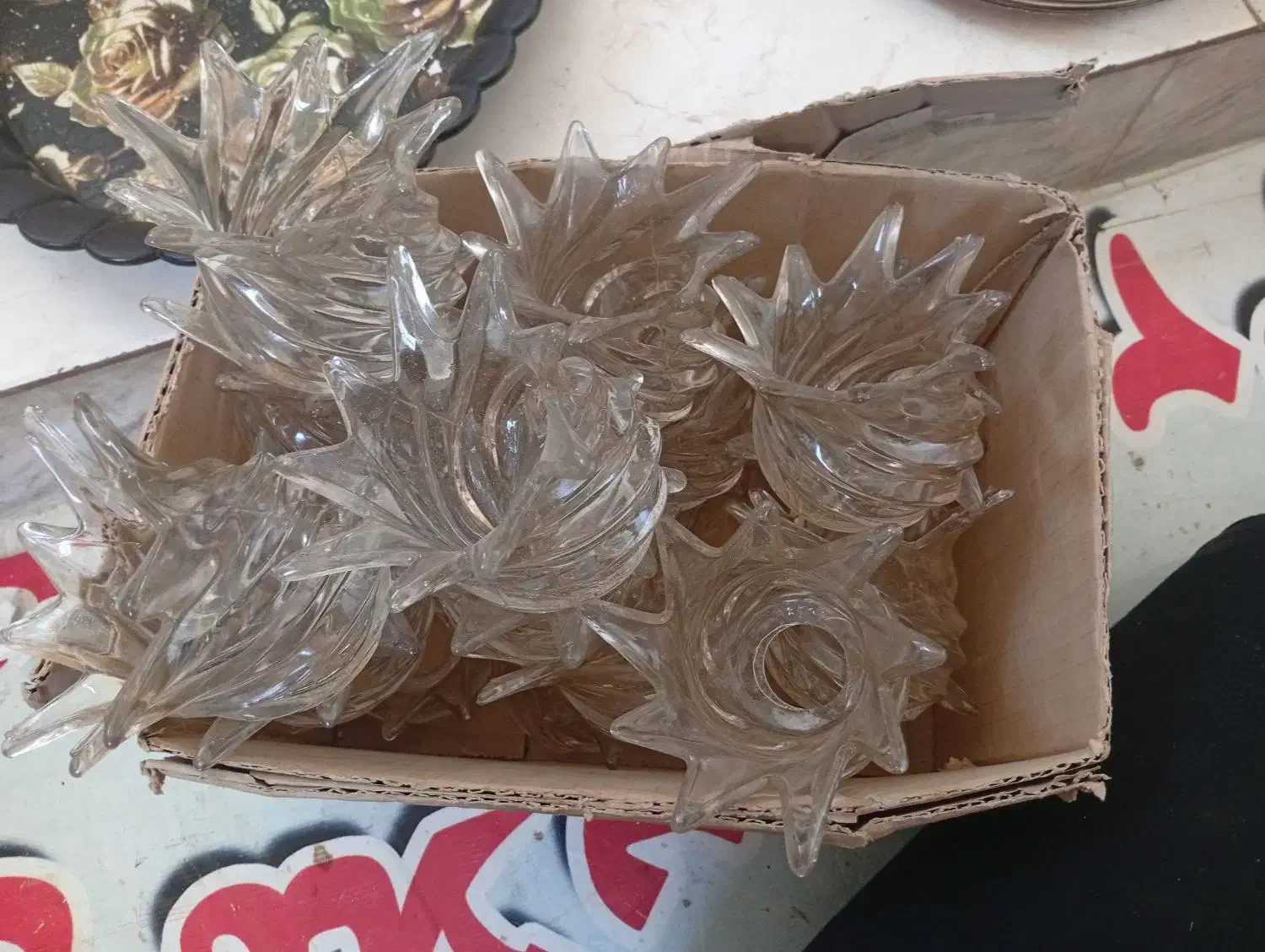 لاله لوستر والماس یا آویز لوستر|لوستر و چراغ آویز|ملایر, |دیوار