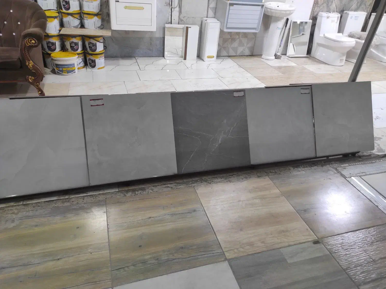 انواع کاشی و سرامیک 40×40 و60×60 به قیمت کارخانه|مصالح و تجهیزات ساختمان|رباط‌کریم, رباط‌کریم|دیوار