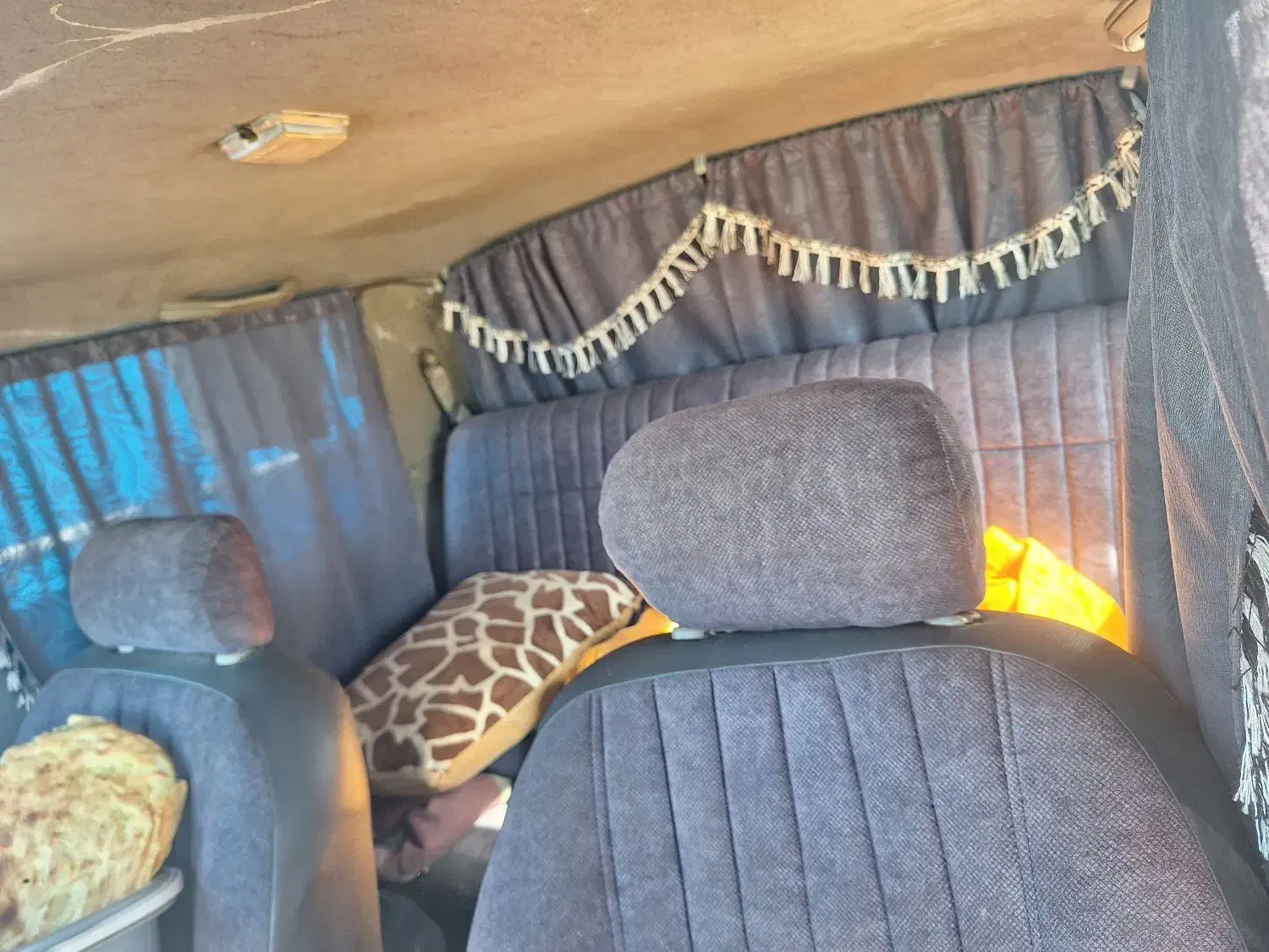 مزدا ۲۰۰۰  دو گانه  مدل ۸۸کردستان|خودرو سواری و وانت|زاهدان, |دیوار