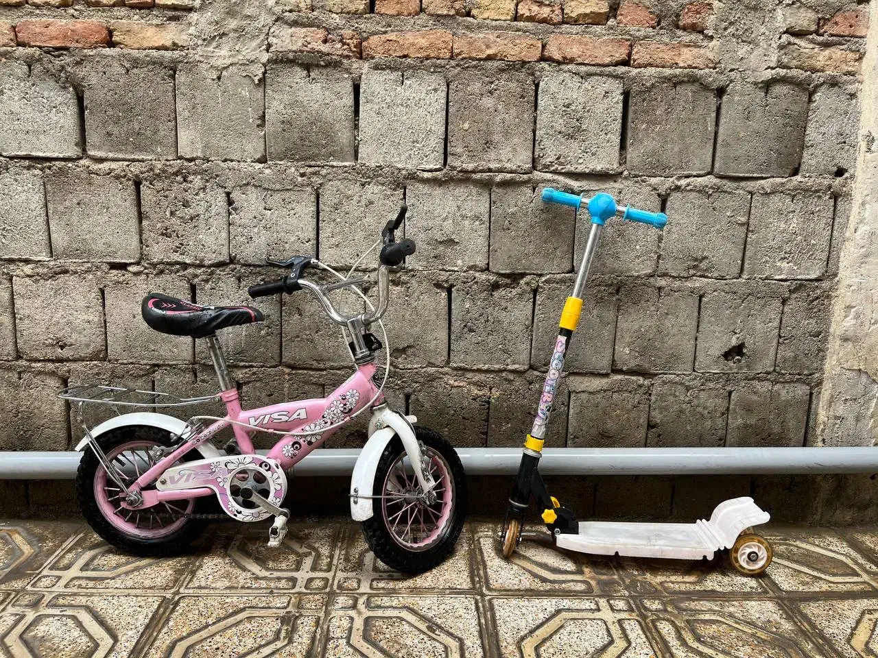 فروش دوچرخه ۱۲ و اسکوتر|دوچرخه، اسکیت، اسکوتر|شاهین دژ, |دیوار