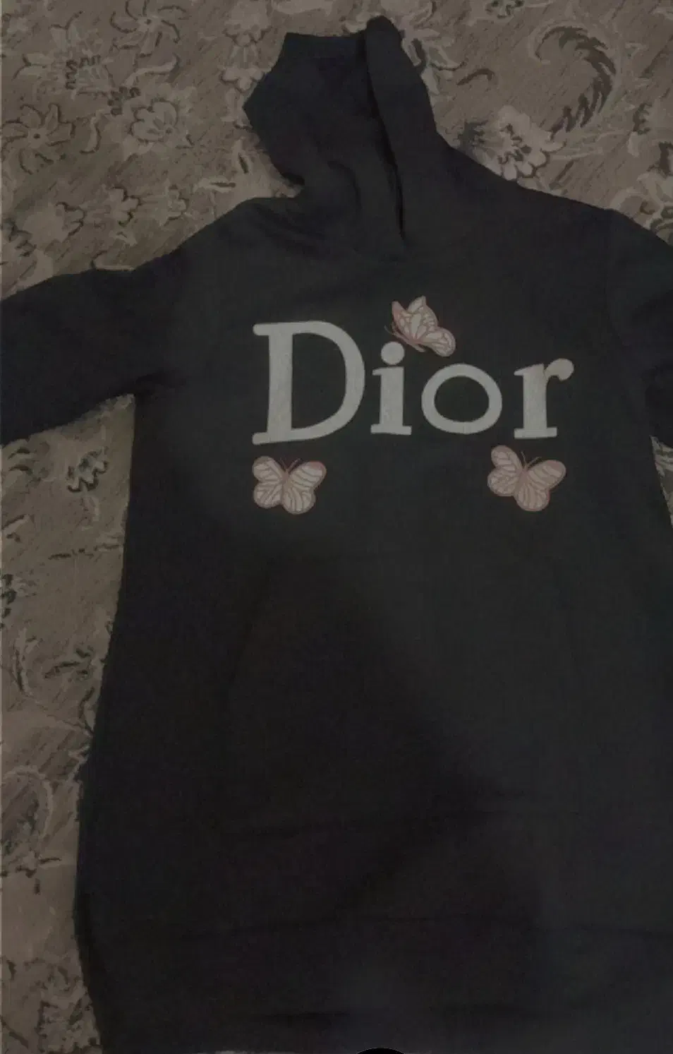 هودی نو|لباس|کردکوی, |دیوار