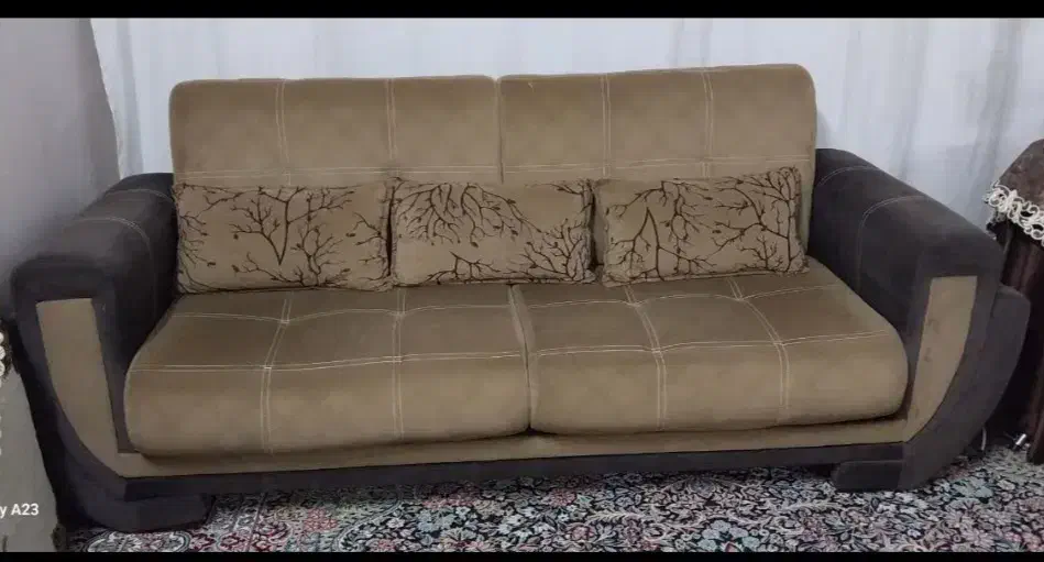 مبل ۷نفره بامیزوعسلی|مبلمان خانگی و میز عسلی|بروجرد, |دیوار