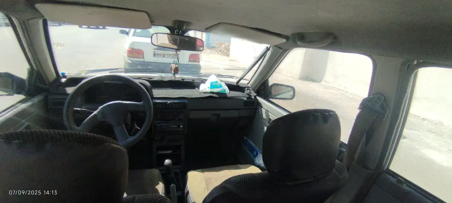 پراید ۸۱ سفید|خودرو سواری و وانت|قم, دروازه ری|دیوار