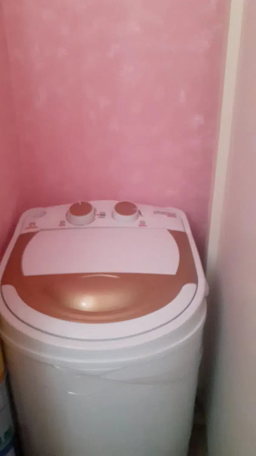 گهواره به همراه کهنه شور|اسباب و اثاث بچه|چهارباغ, |دیوار