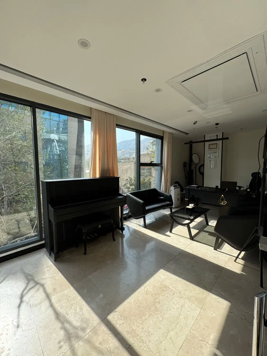 تجریش ۱۱۰ مجتمع اداری (جنب پارکینگ عمومی)|اجارهٔ دفتر کار، اتاق اداری، مطب|تهران, تجریش|دیوار