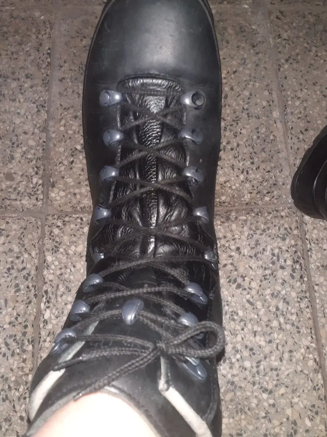 پوتین کوهنوردی هایکس المانی|کوهنوردی و کمپینگ|قزوین, |دیوار