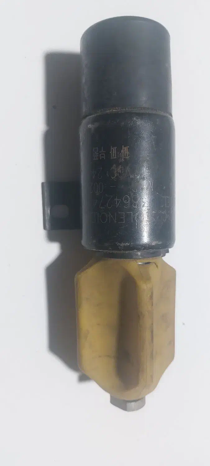 یک عددخاموش کن بیل مکانیکی هیوندا۱۷۰|ماشین‌آلات صنعتی|خلیفان, |دیوار