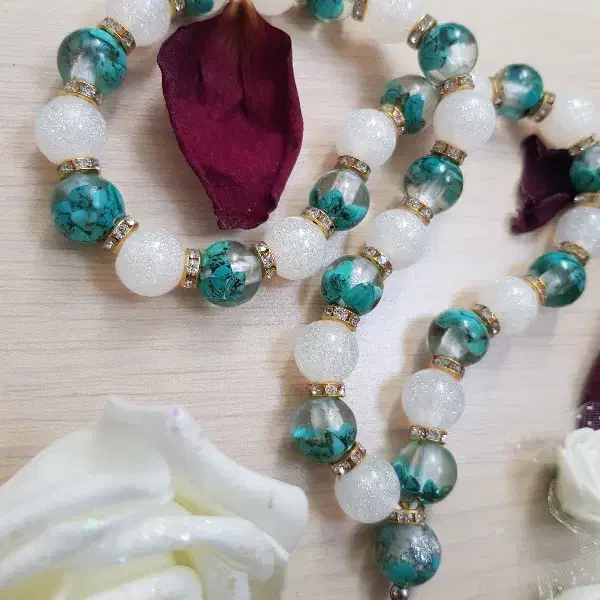 تسبیح عروس|بدلیجات|بندر دیر, |دیوار