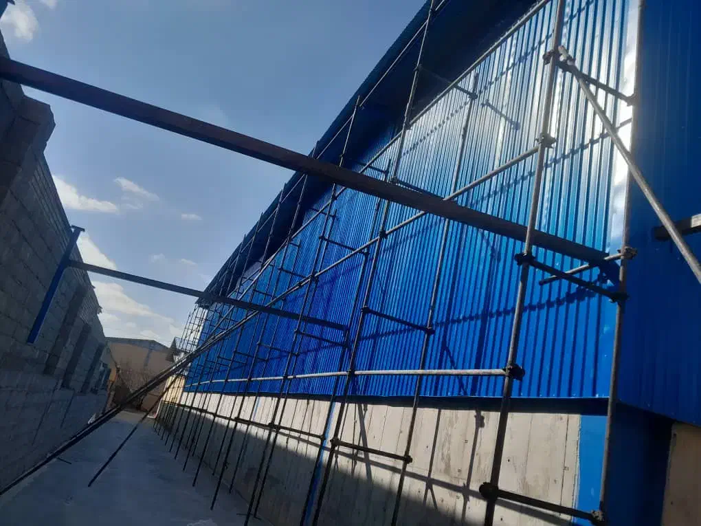 نصاب ورق پوشش پانل پشمه شیشه توری پانل سقف و دیوار|خدمات پیشه و مهارت|کرمان, |دیوار