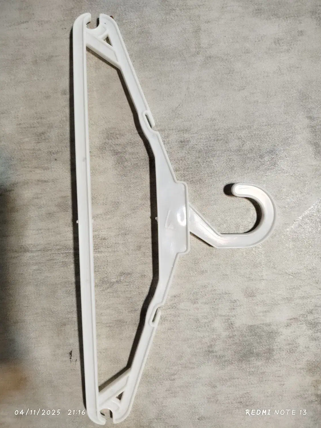 چوب لباسی|بندرخت و رختآویز|خرمآباد, |دیوار